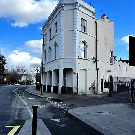 Modern Studios Queenspark London Exterior foto