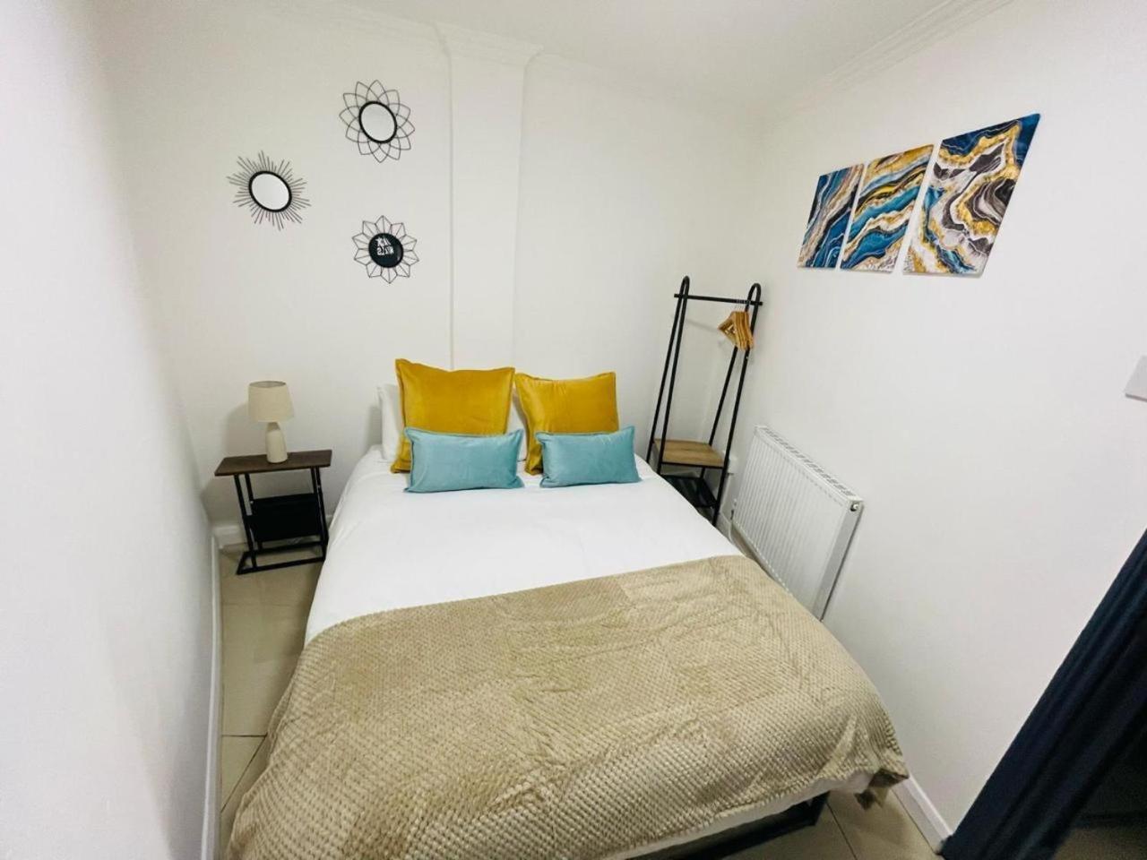 Modern Studios Queenspark London Zimmer foto